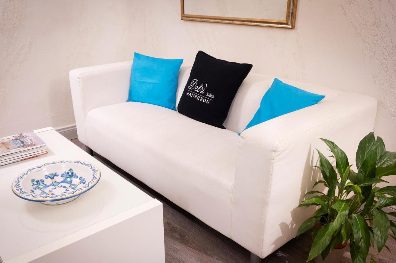 Delsi Suites Pantheon Rome Bagian luar foto