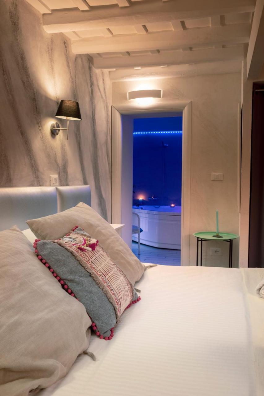 Delsi Suites Pantheon Rome Bagian luar foto