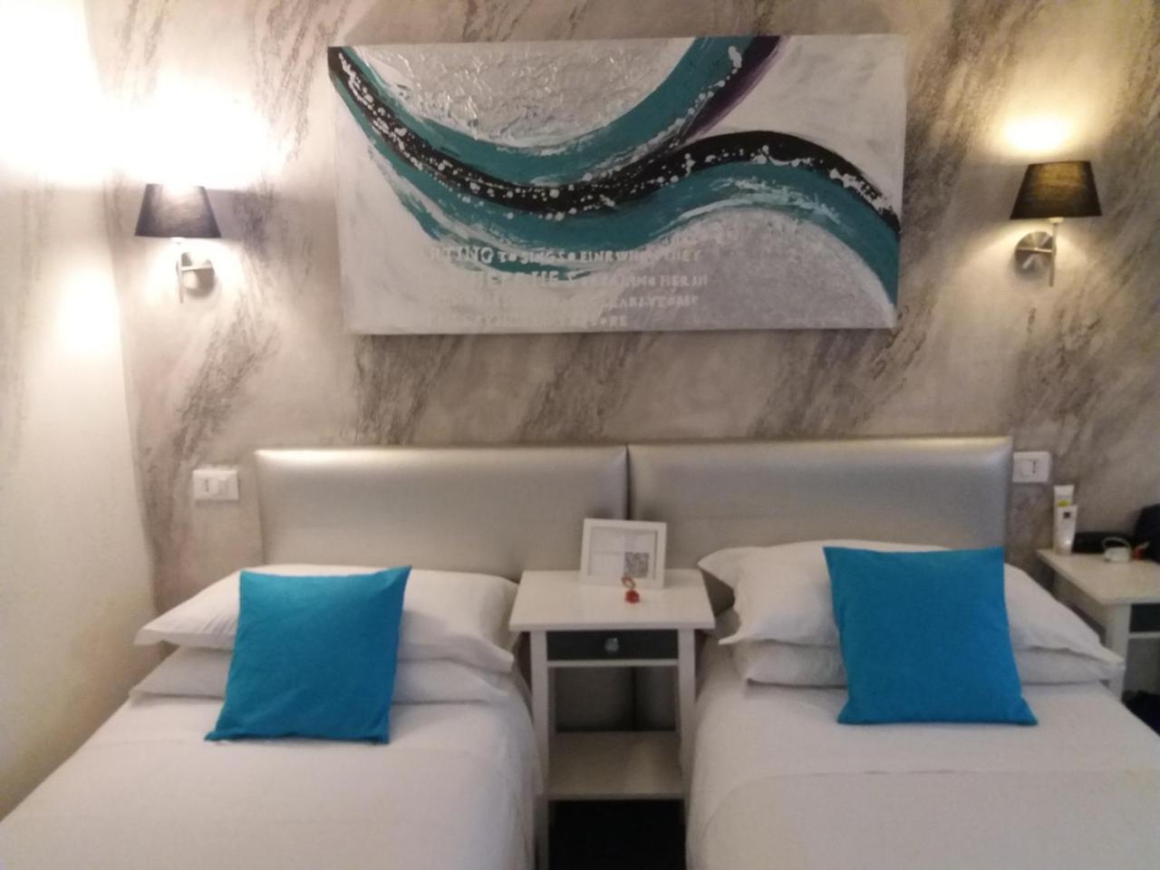 Delsi Suites Pantheon Rome Bagian luar foto
