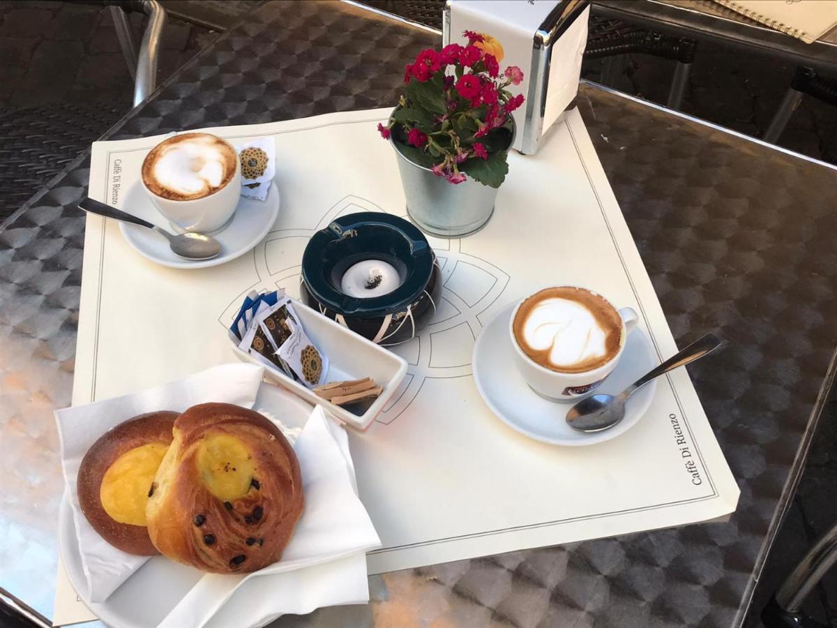 Delsi Suites Pantheon Rome Bagian luar foto