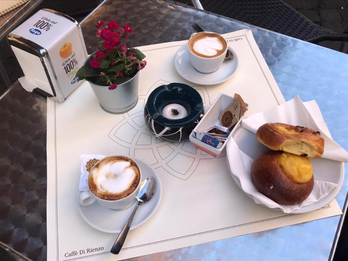 Delsi Suites Pantheon Rome Bagian luar foto